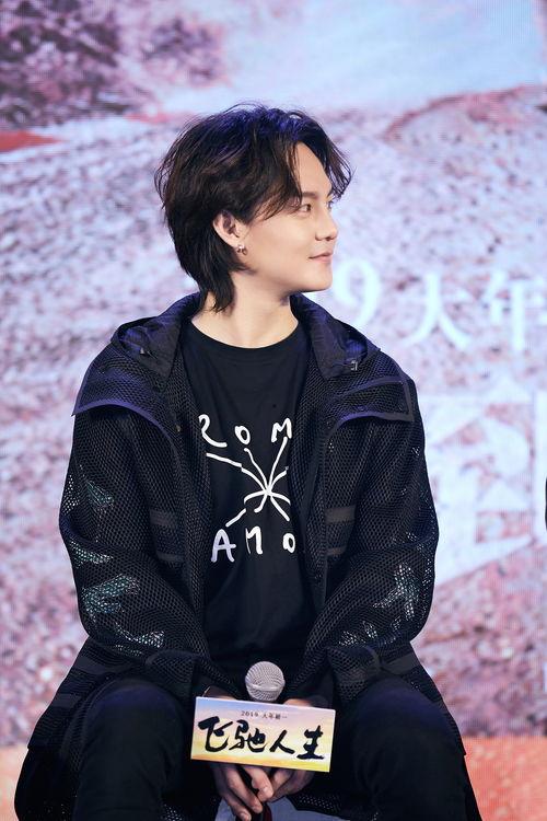 尹正沈腾最新爆料,揭秘幕后故事与精彩瞬间